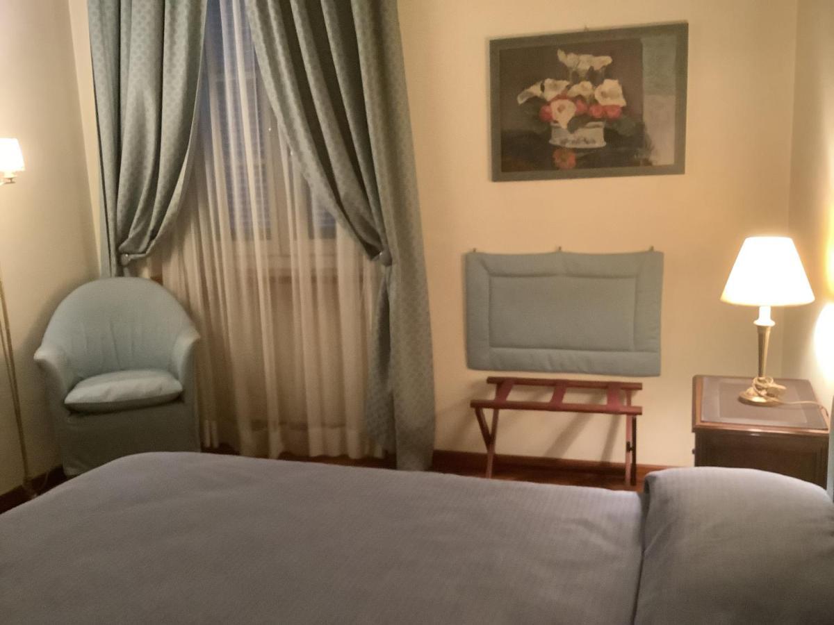 לינה וארוחת בוקר אלבה Palazzo Finati מראה חיצוני תמונה