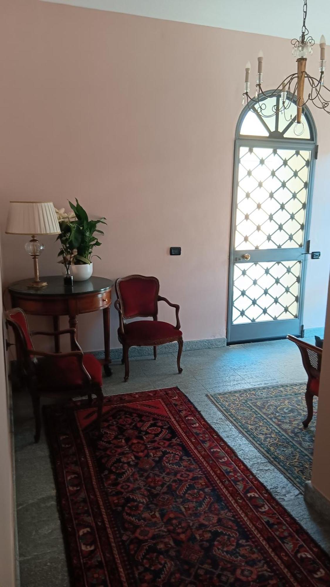 לינה וארוחת בוקר אלבה Palazzo Finati מראה חיצוני תמונה